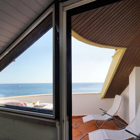 Beach Terrace Sesimbra